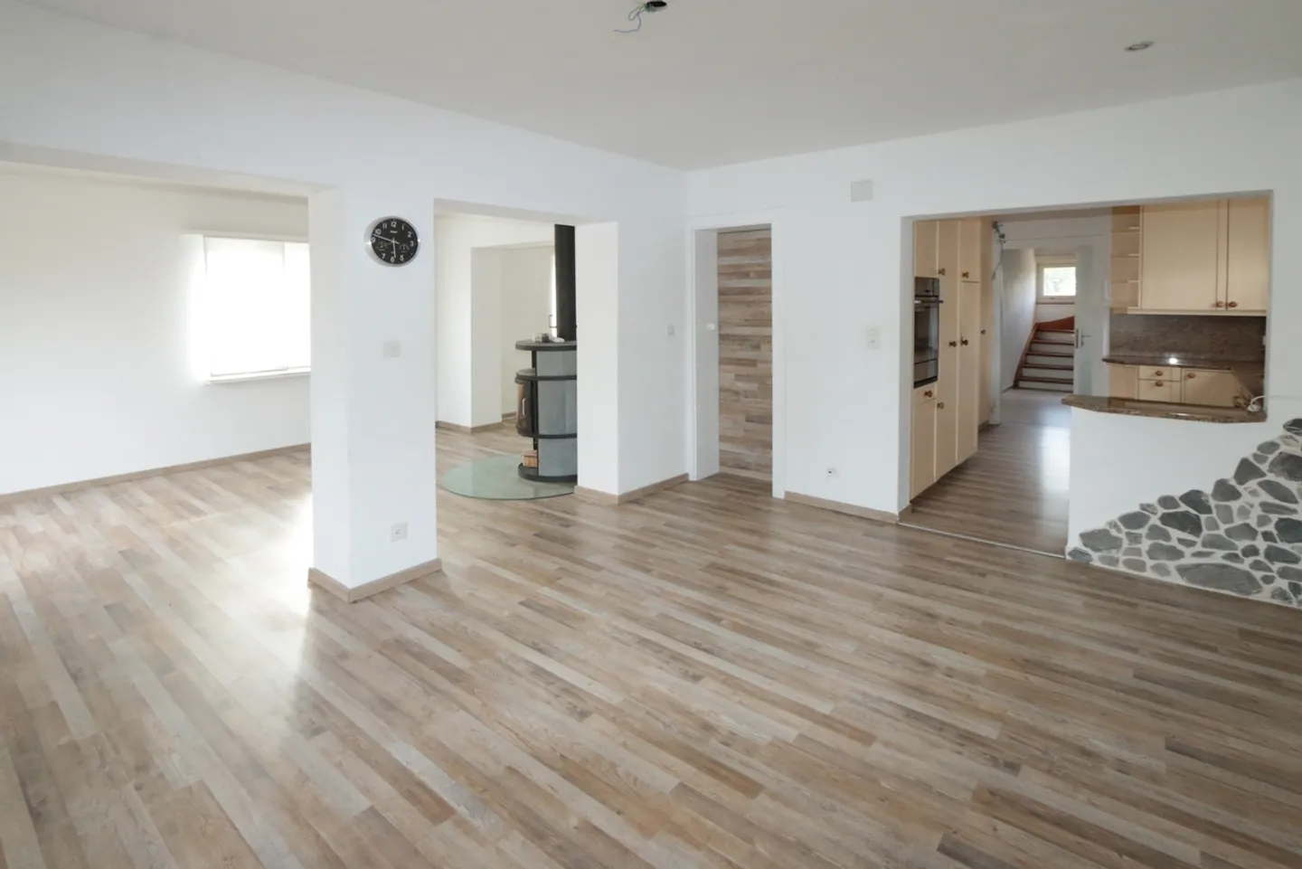 Charmantes, freistehendes Einfamilienhaus  mit Charakter und Potenzial - Photo 6 of 13