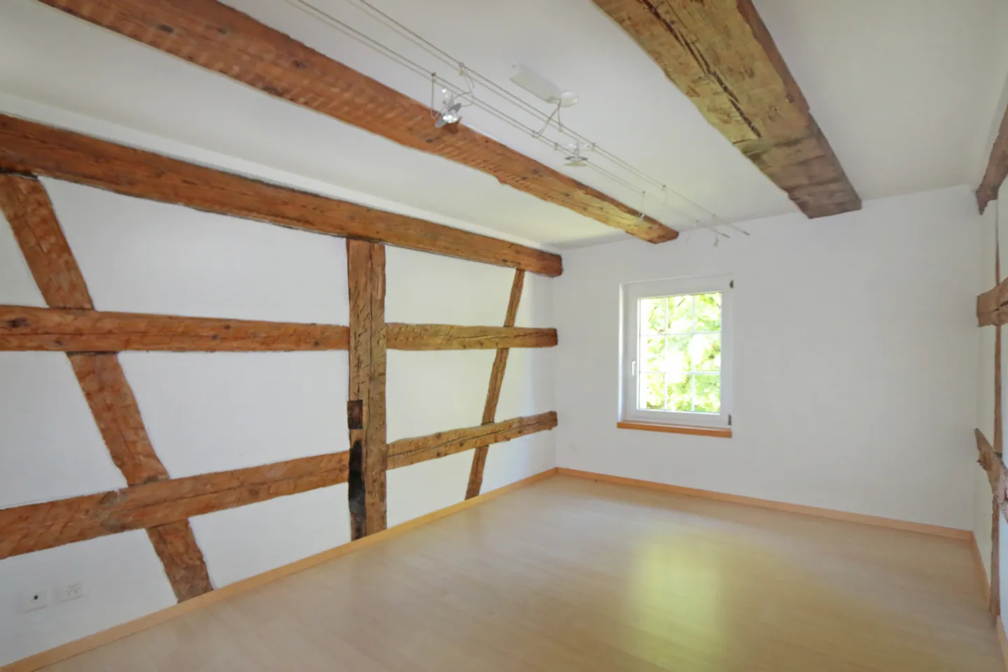 Appartamento duplex nel centro di Thayngen - Foto 10 di 13