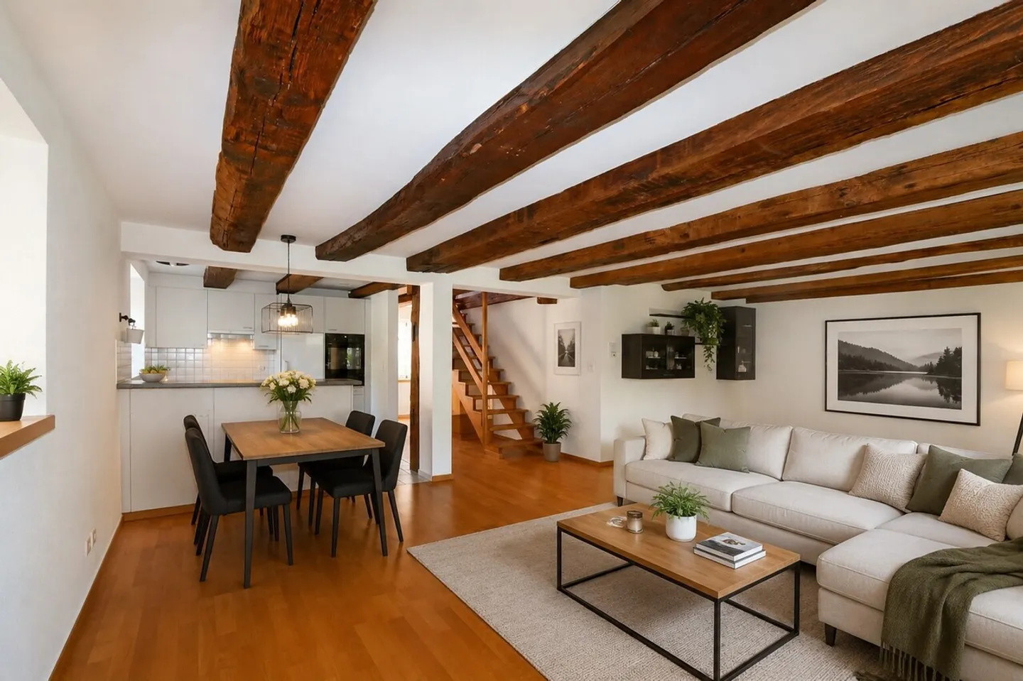 Appartamento duplex nel centro di Thayngen - Foto 2 di 13