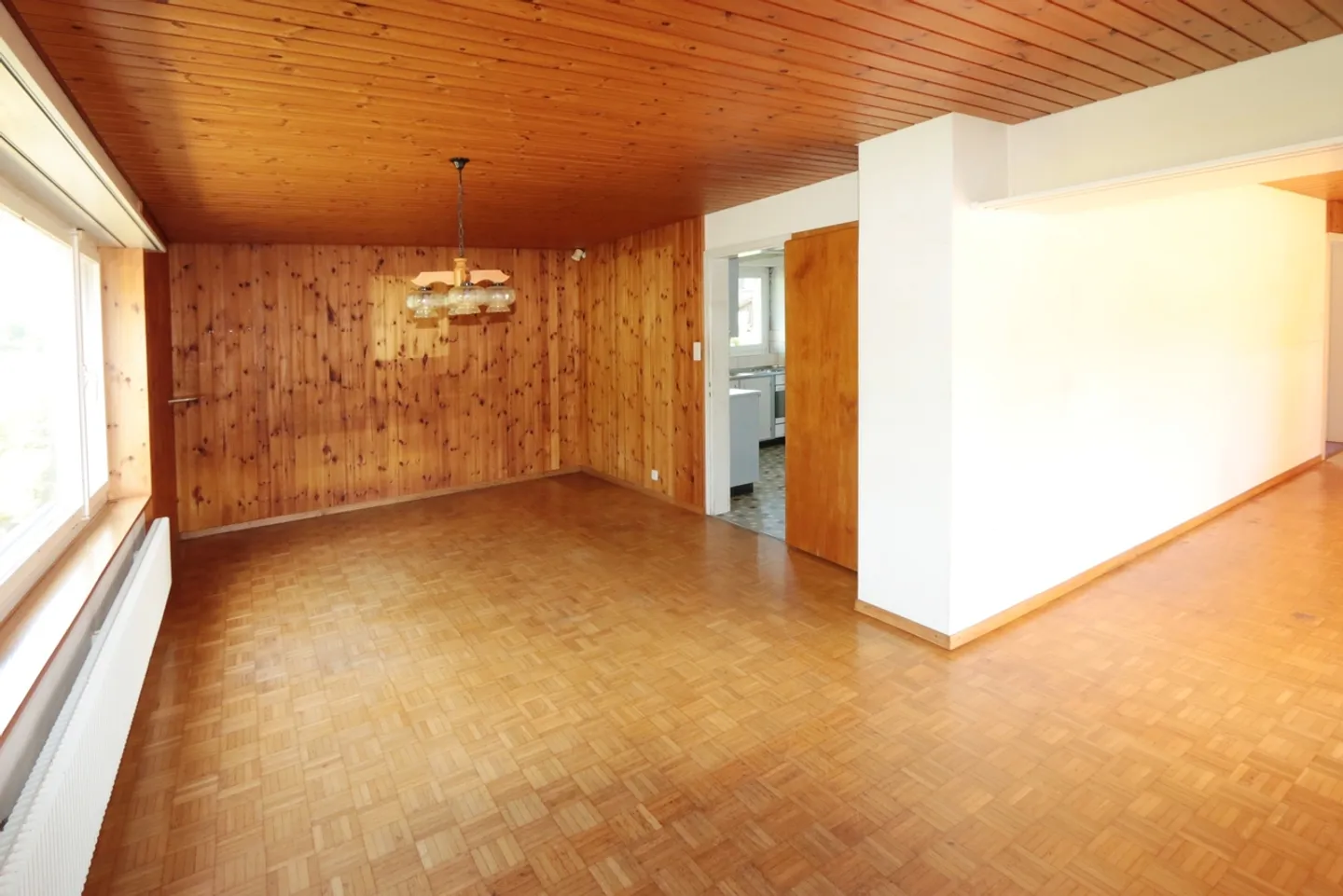 Charmantes Einfamilienhaus mit Garten - Foto 8 von 13