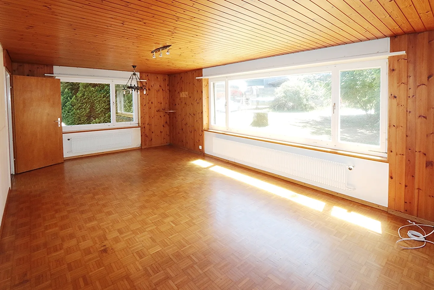 Charmantes Einfamilienhaus mit Garten - Foto 5 von 13