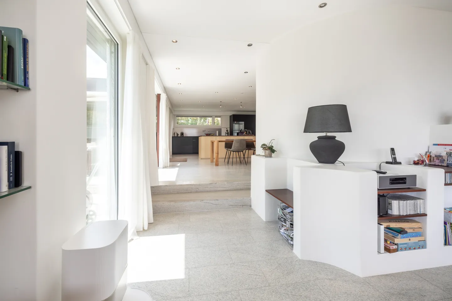 Architekten-Villa mit Alpenblick - Foto 4 von 13