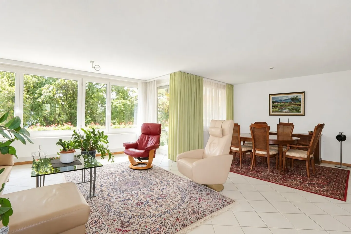 Geräumige Wohnung im Breitequartier - Foto 1 von 13