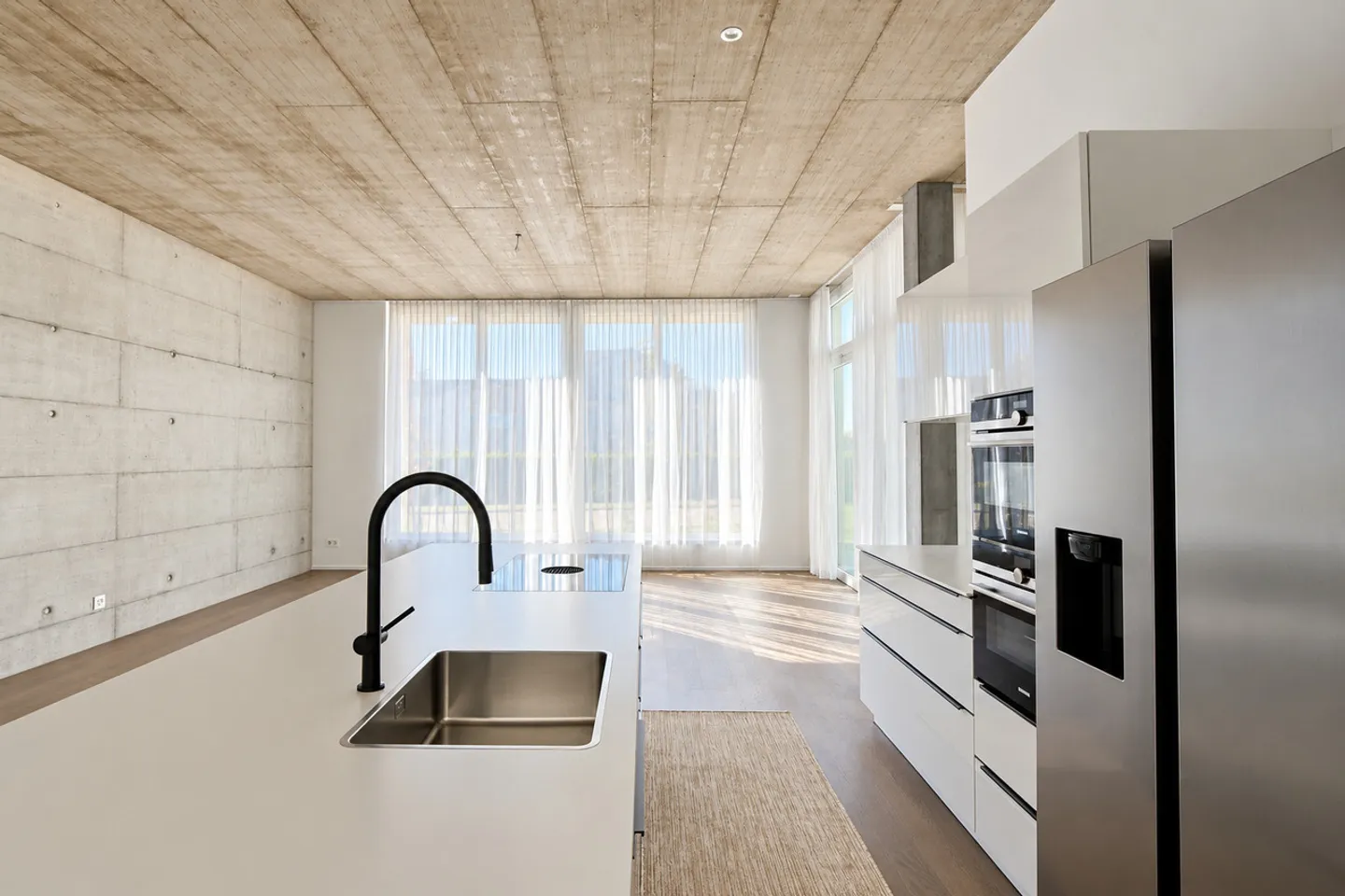 Urban Living with Character and Unique Spatial Experience - Photo 9 of 13