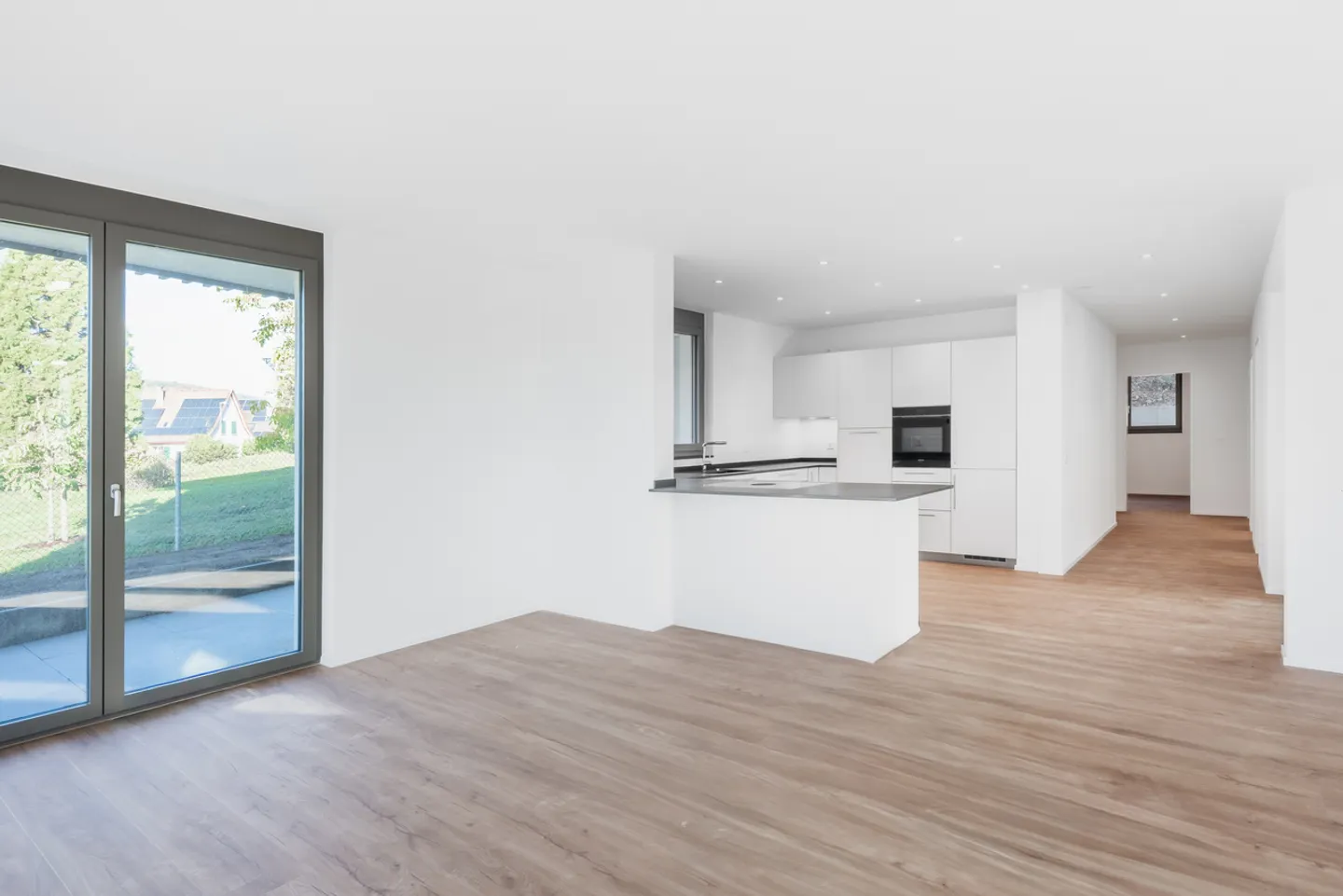 Exklusive 4.5-Zimmer Gartenwohnung - Foto 3 von 13