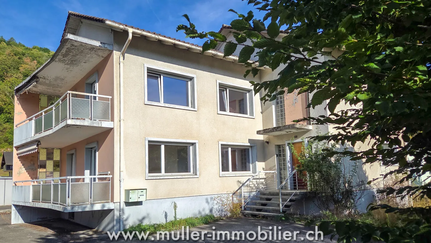 Maison de 2 appartements situé à Monthey - Photo 1 of 13