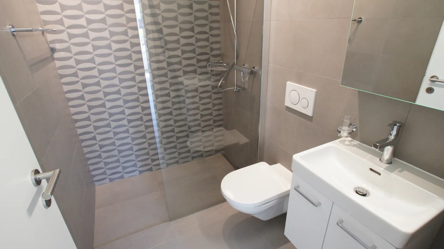 Studio con vista lago a Môtier - Foto 7 di 10