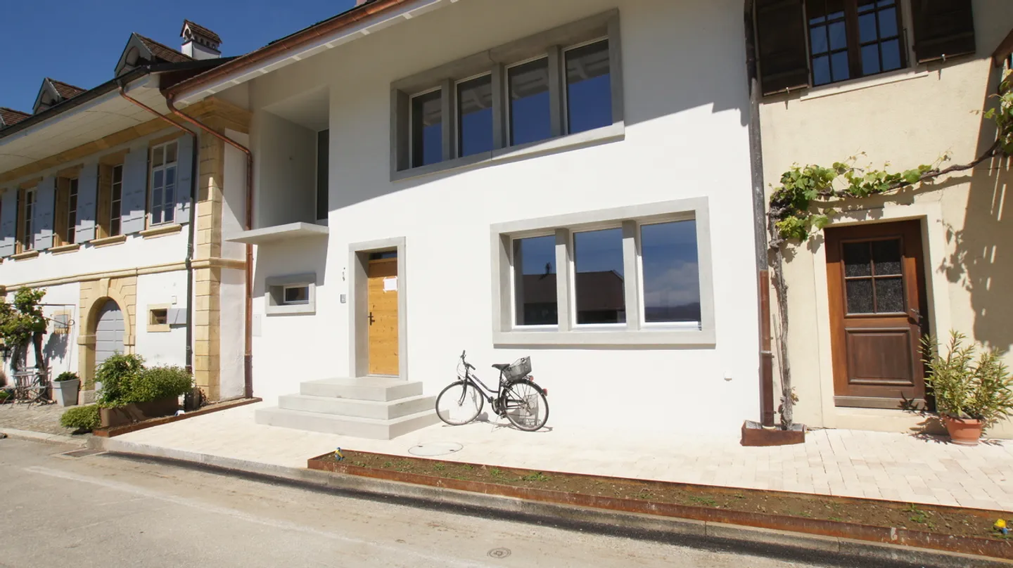 Studio con vista lago a Môtier - Foto 8 di 10