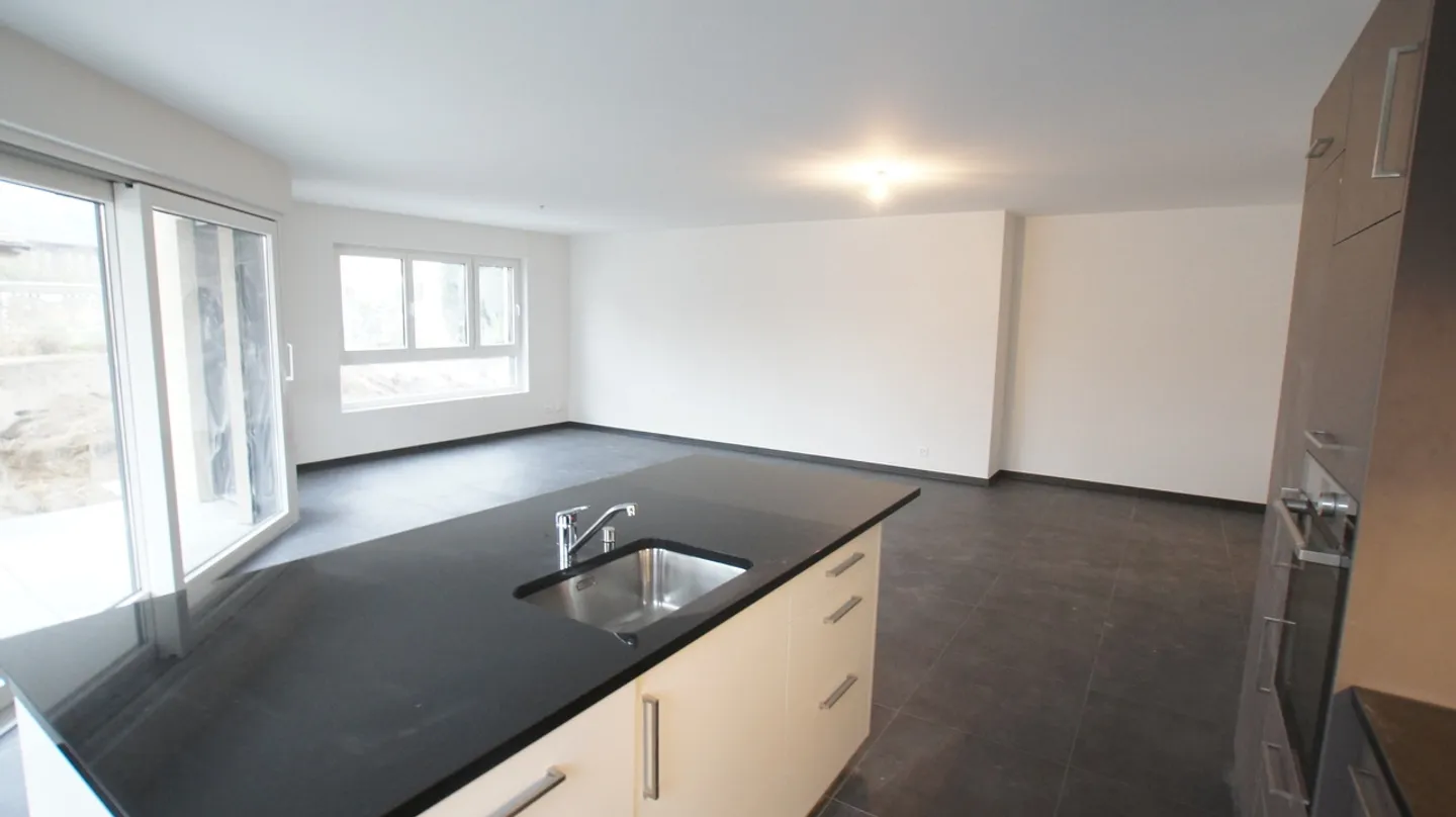 4.5-room apartment of 122 m2 in Granges-Marnand / VD - Photo 3 of 11