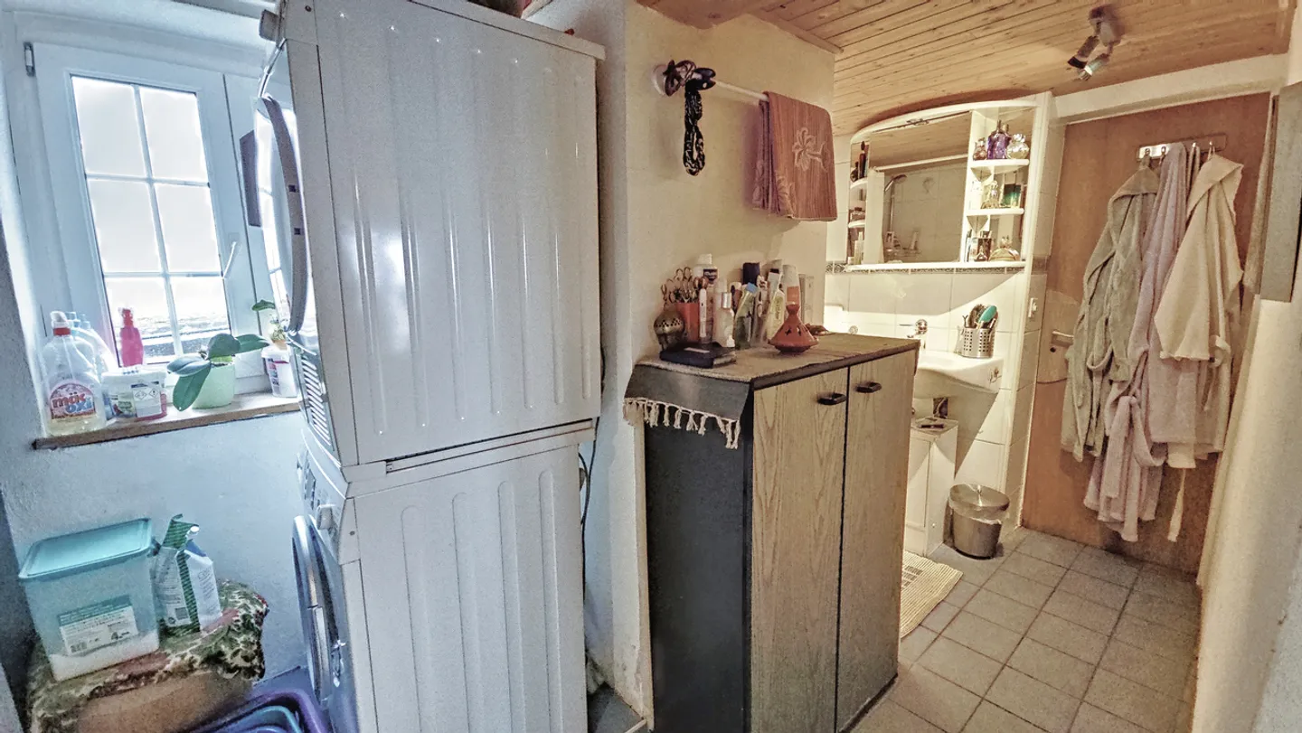 Maison villageoise de 3.5 pces + studio à Morens / FR - Photo 9 sur 13