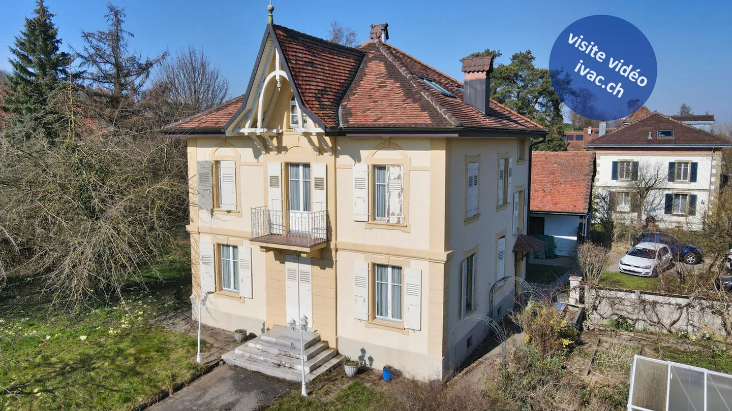 Casa borghese di 8 stanze a Granges-Marnand / VD - Foto 1 di 13