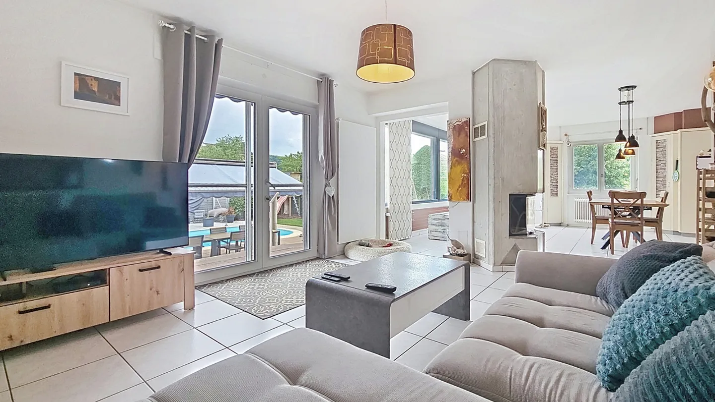 Villa indipendente di 6,5 locali con piscina a Domdidier / FR - Foto 10 di 13