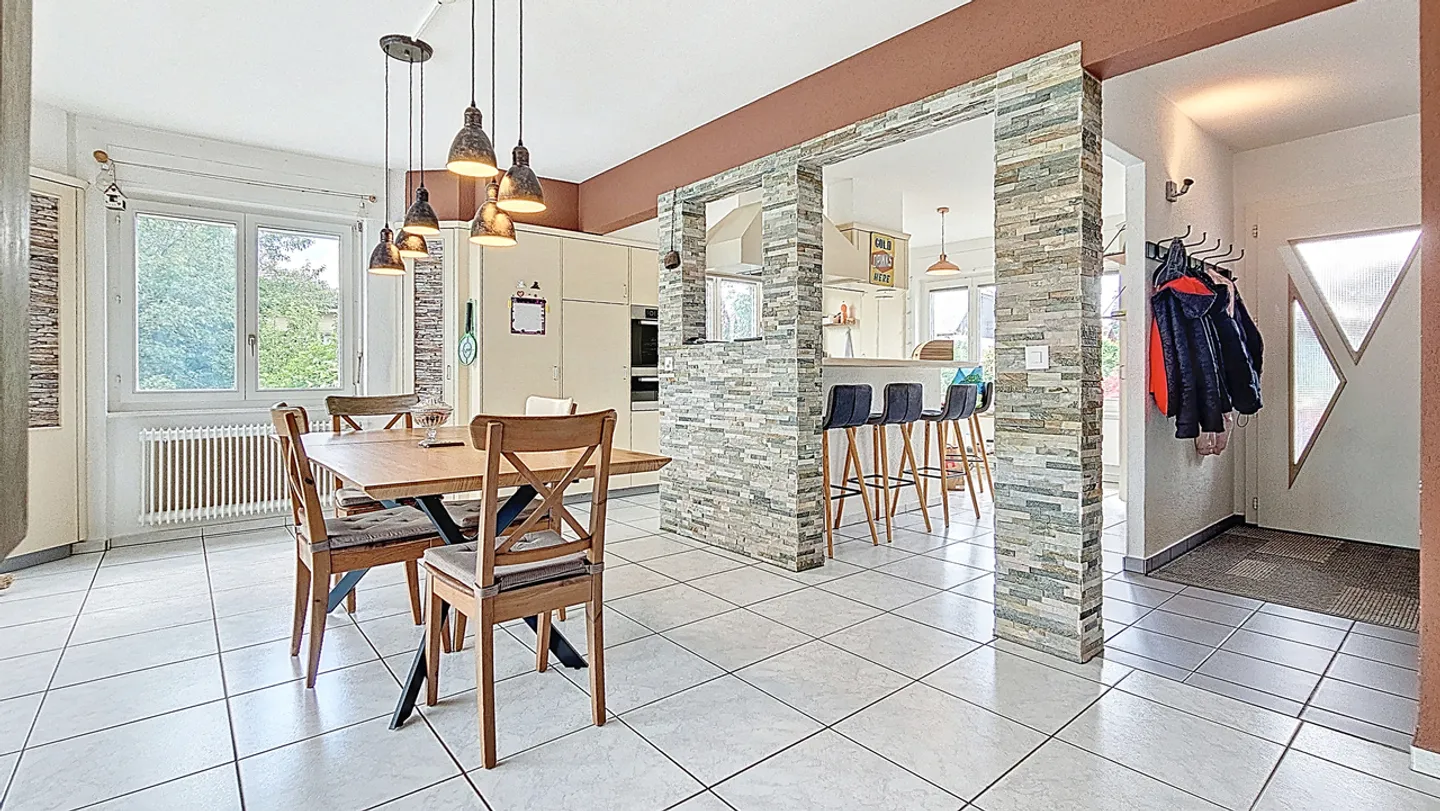 Villa indipendente di 6,5 locali con piscina a Domdidier / FR - Foto 11 di 13