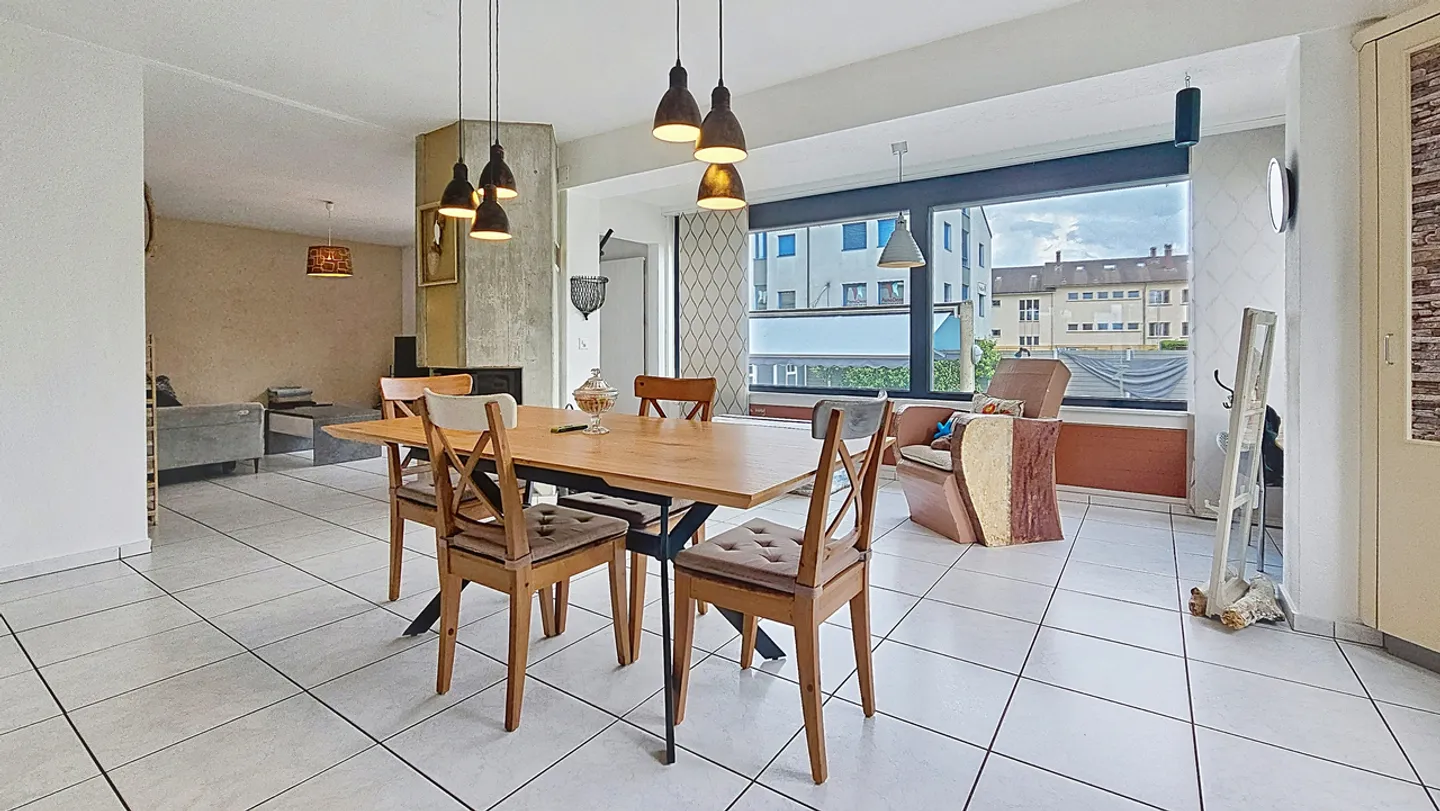 Villa indipendente di 6,5 locali con piscina a Domdidier / FR - Foto 9 di 13