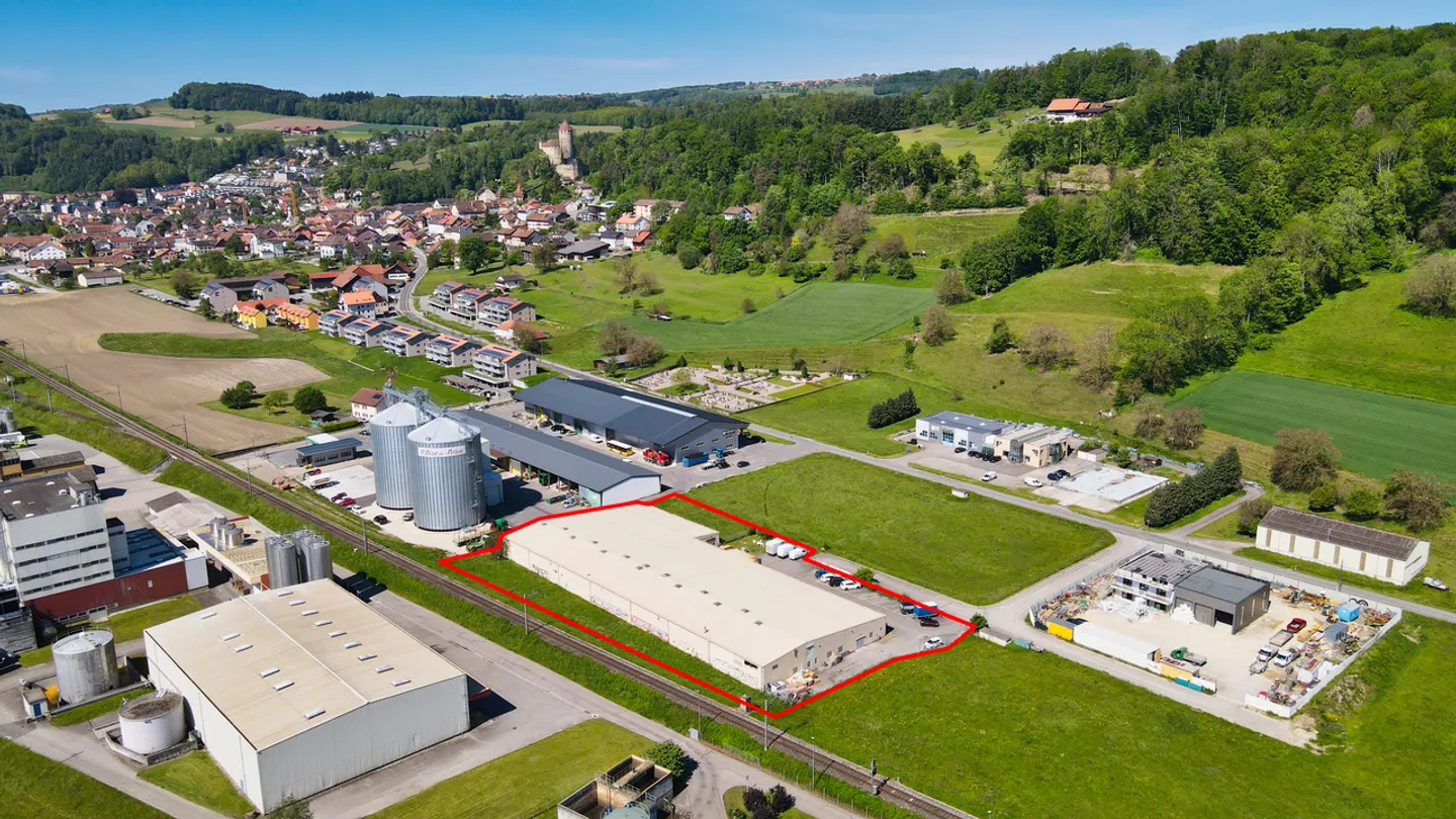 Industrial hall of 790 m2 (lot 2) in Lucens / VD - Photo 3 of 9
