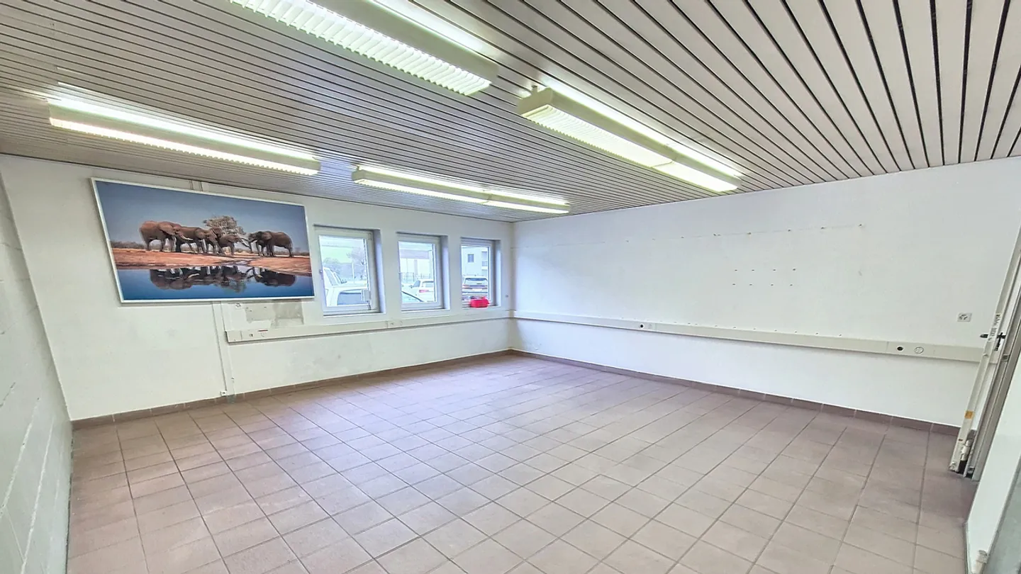 Industrial hall of 790 m2 (lot 2) in Lucens / VD - Photo 6 of 9
