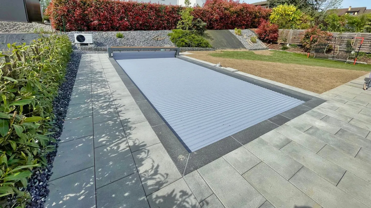 Villa familiare nuova di 5 piani con piscina a Champtauroz / VD - Foto 5 di 13