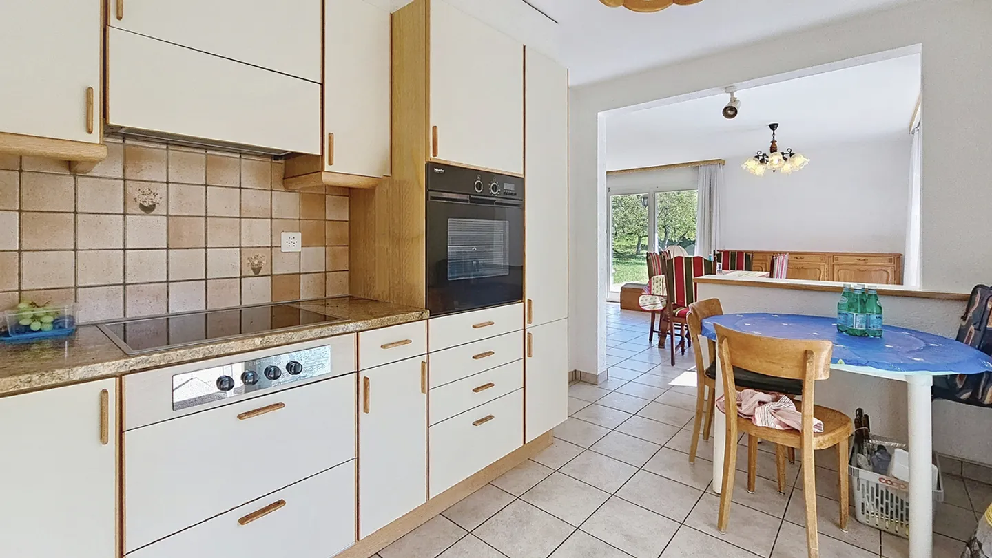 Villa indipendente di 5.5 stanze a Corminboeuf / FR - Foto 12 di 13