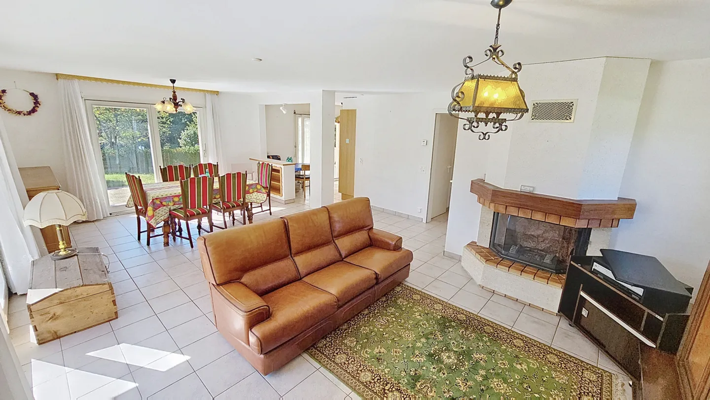 Villa indipendente di 5.5 stanze a Corminboeuf / FR - Foto 10 di 13