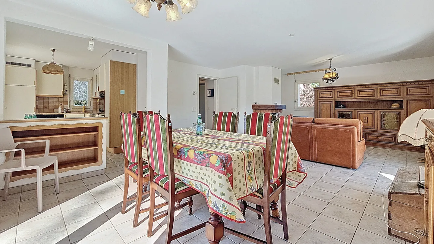Villa indipendente di 5.5 stanze a Corminboeuf / FR - Foto 11 di 13