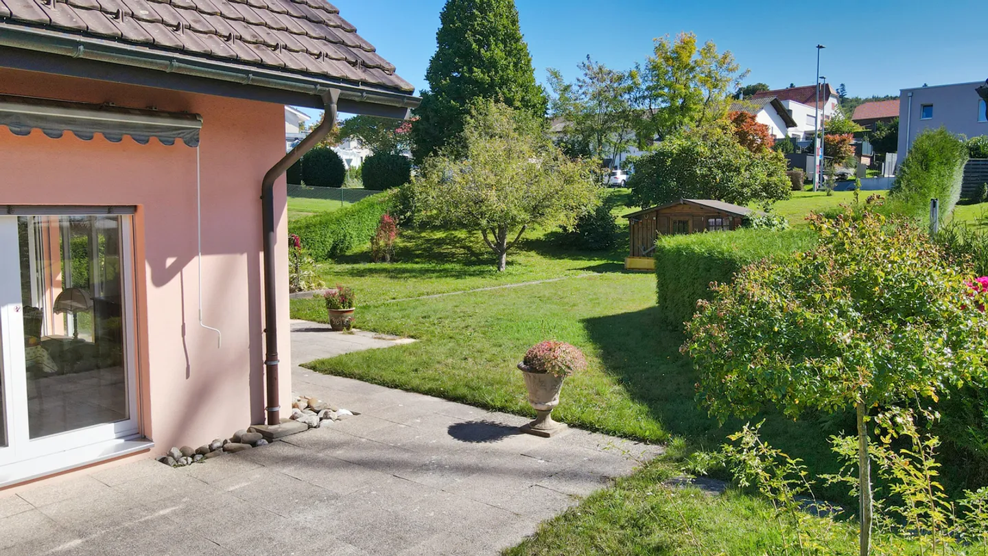 Villa indipendente di 5.5 stanze a Corminboeuf / FR - Foto 5 di 13