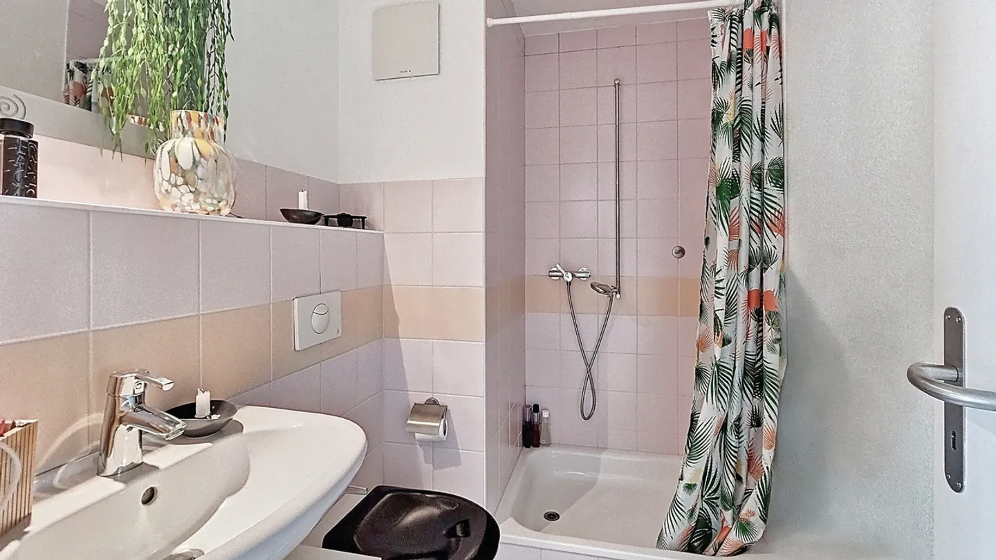Appartement 2.5 pces (70.4 m2) à Domdidier / FR - Foto 7 di 13