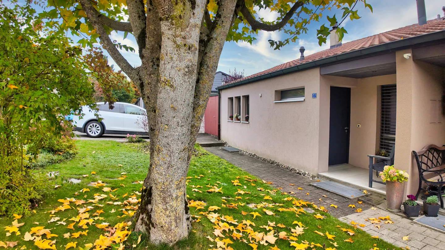 Familienvilla mit 6 Zimmern in Neyruz / FR - Foto 9 von 13
