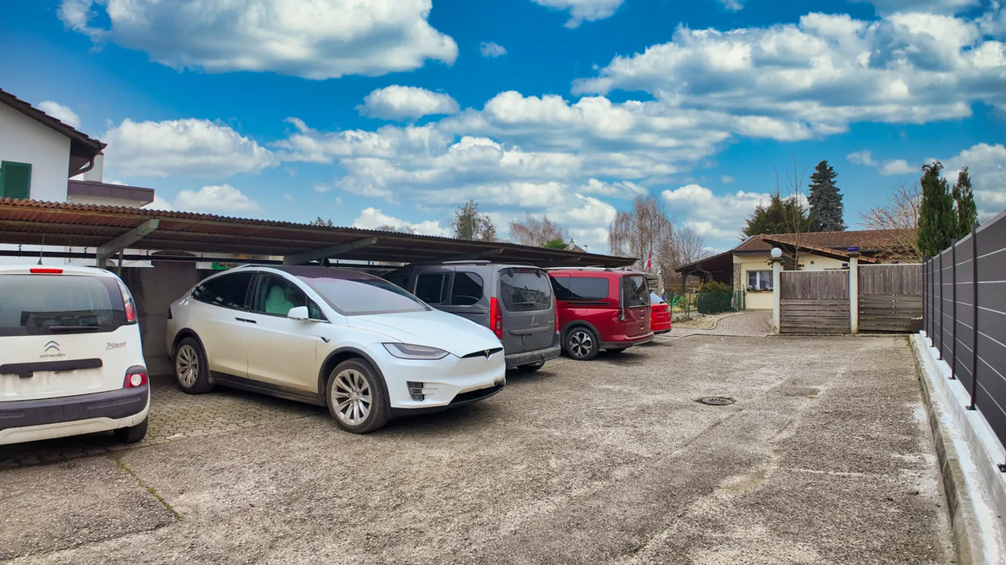 Habitation 4.5 pces (134 m2) avec terrain de 1'283 m2 à Estavayer / FR - Photo 7 of 13