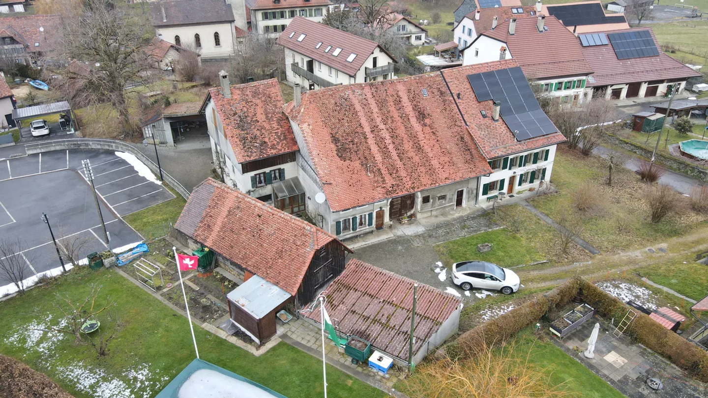 Farm of 5 rooms with annexes in Combremont-le-Petit / VD - Photo 2 of 13
