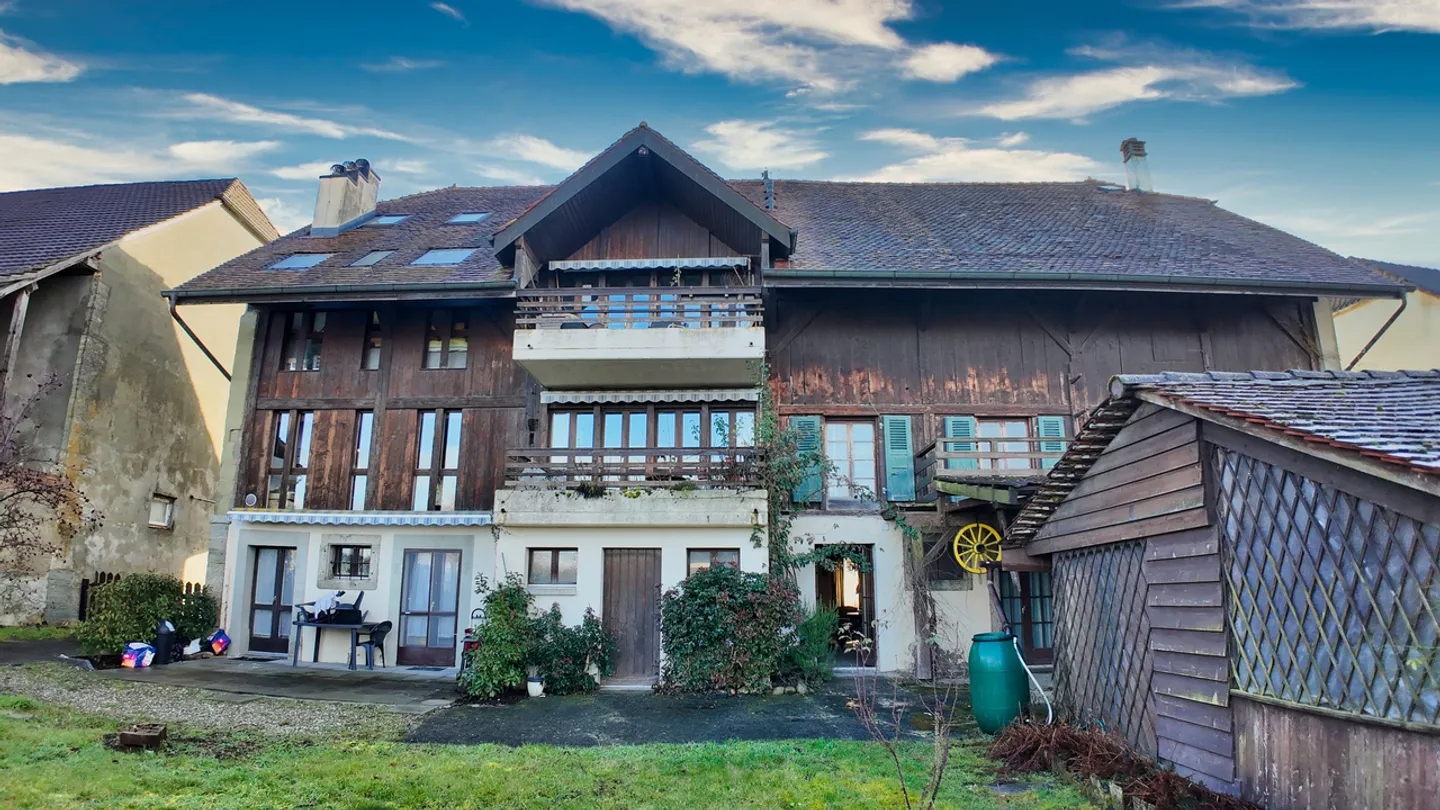 Pour promoteurs : immeuble locatif + terrain à Montagny / FR - Foto 3 von 13