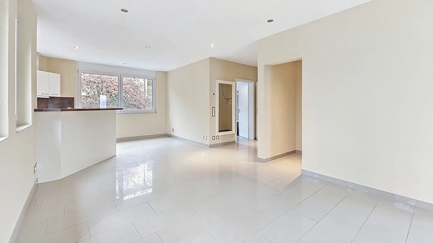 Wunderschöne 3-Zimmer-Wohnung (135m2) mit Terrasse in Vallon / FR - Foto 5 von 13