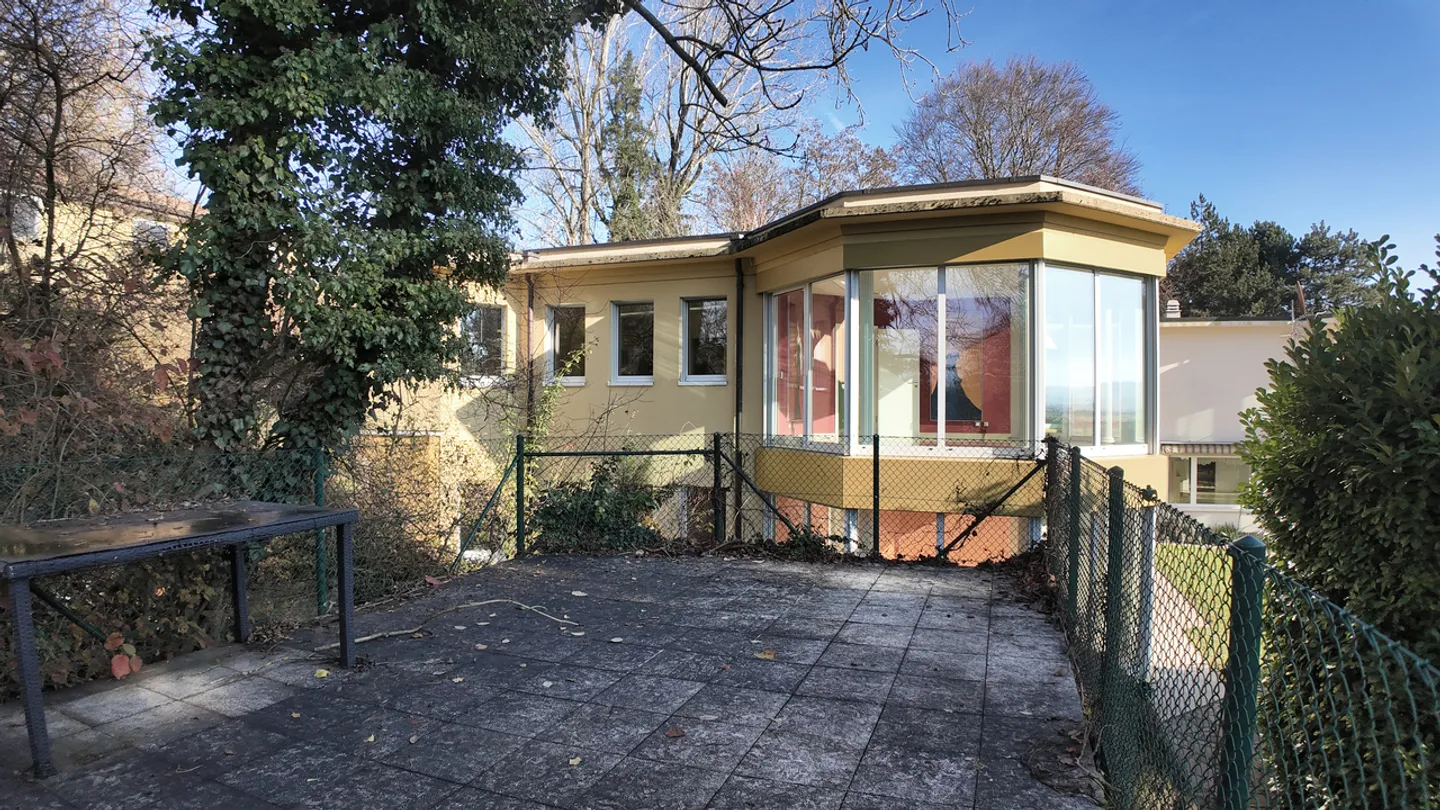 Wunderschöne 3-Zimmer-Wohnung (135m2) mit Terrasse in Vallon / FR - Foto 12 von 13