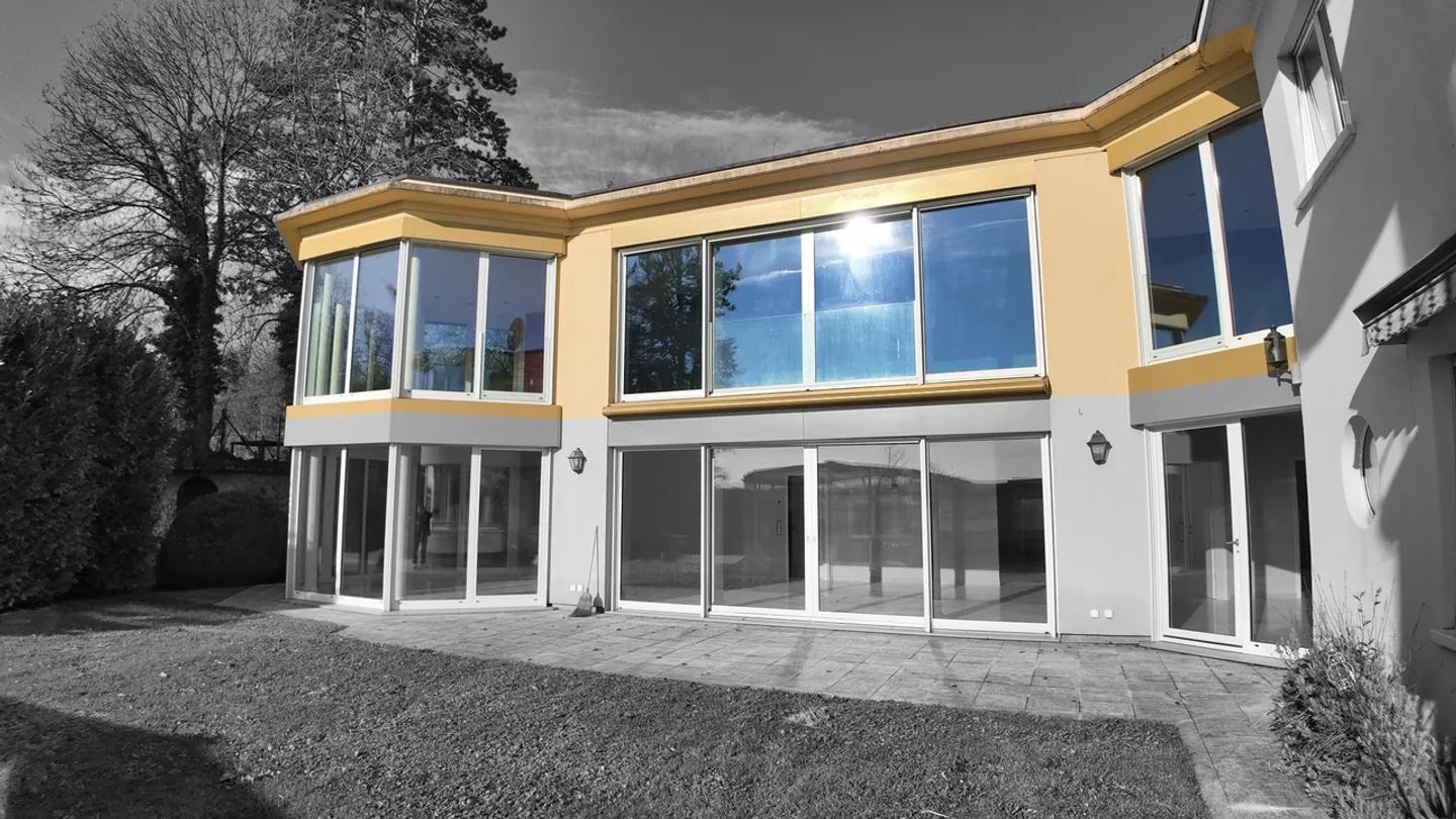 Wunderschöne 3-Zimmer-Wohnung (135m2) mit Terrasse in Vallon / FR - Foto 11 von 13