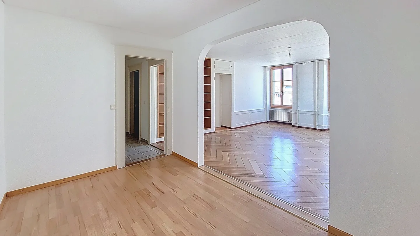 Appartement 5 pces d'env. 123 m2 en ville de Payerne / VD - Photo 3 sur 13