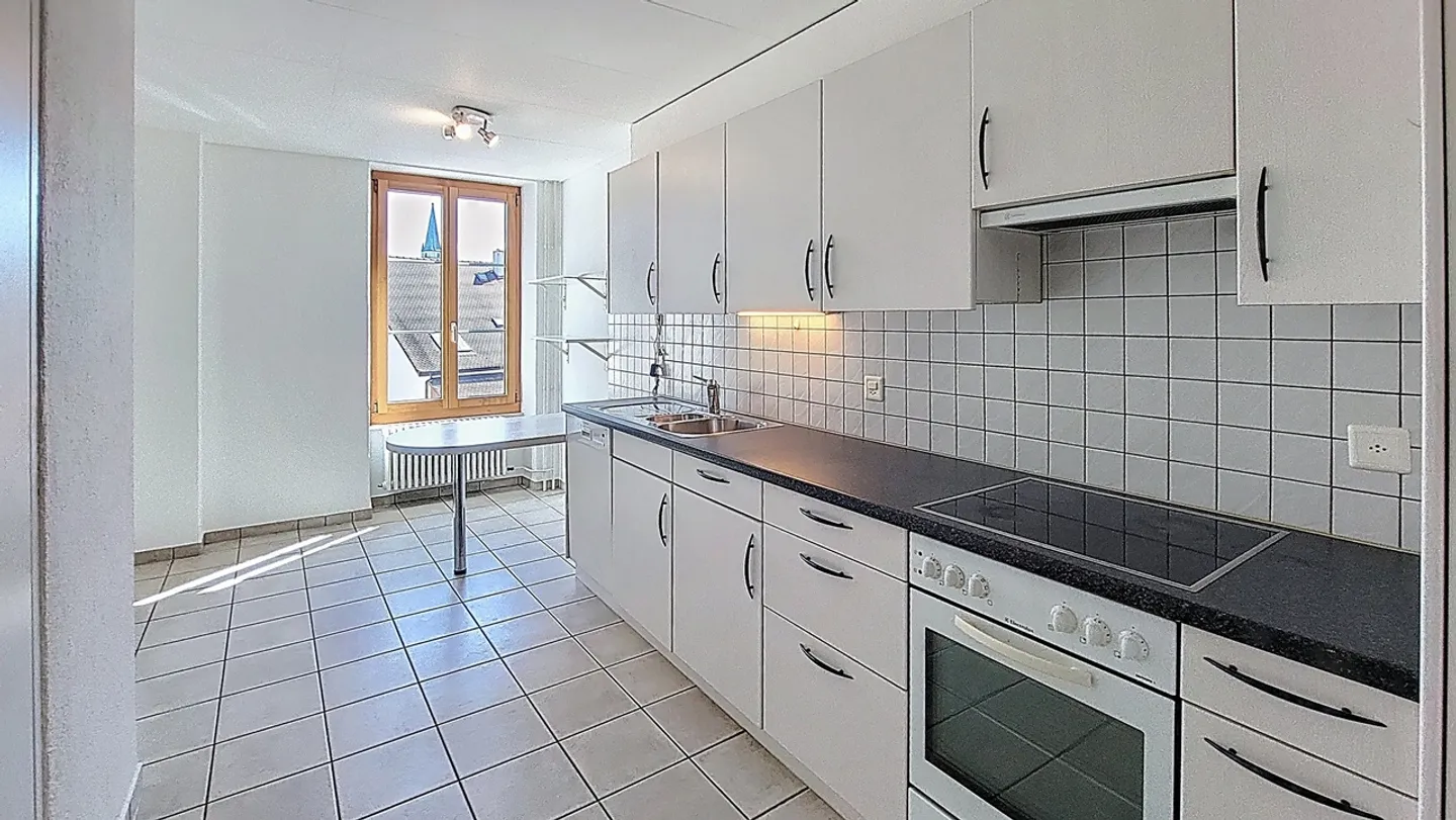 Appartement 5 pces d'env. 123 m2 en ville de Payerne / VD - Photo 5 sur 13