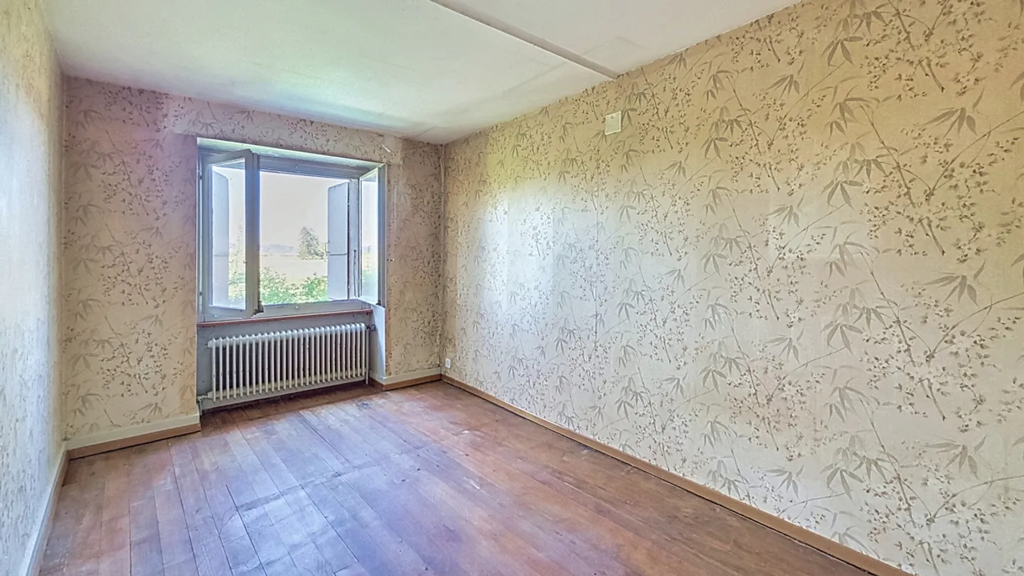 Bauernhof zur Renovierung mit Grundstück von 4.099 m2 in Estavayer-le-Lac / FR - Foto 12 von 13