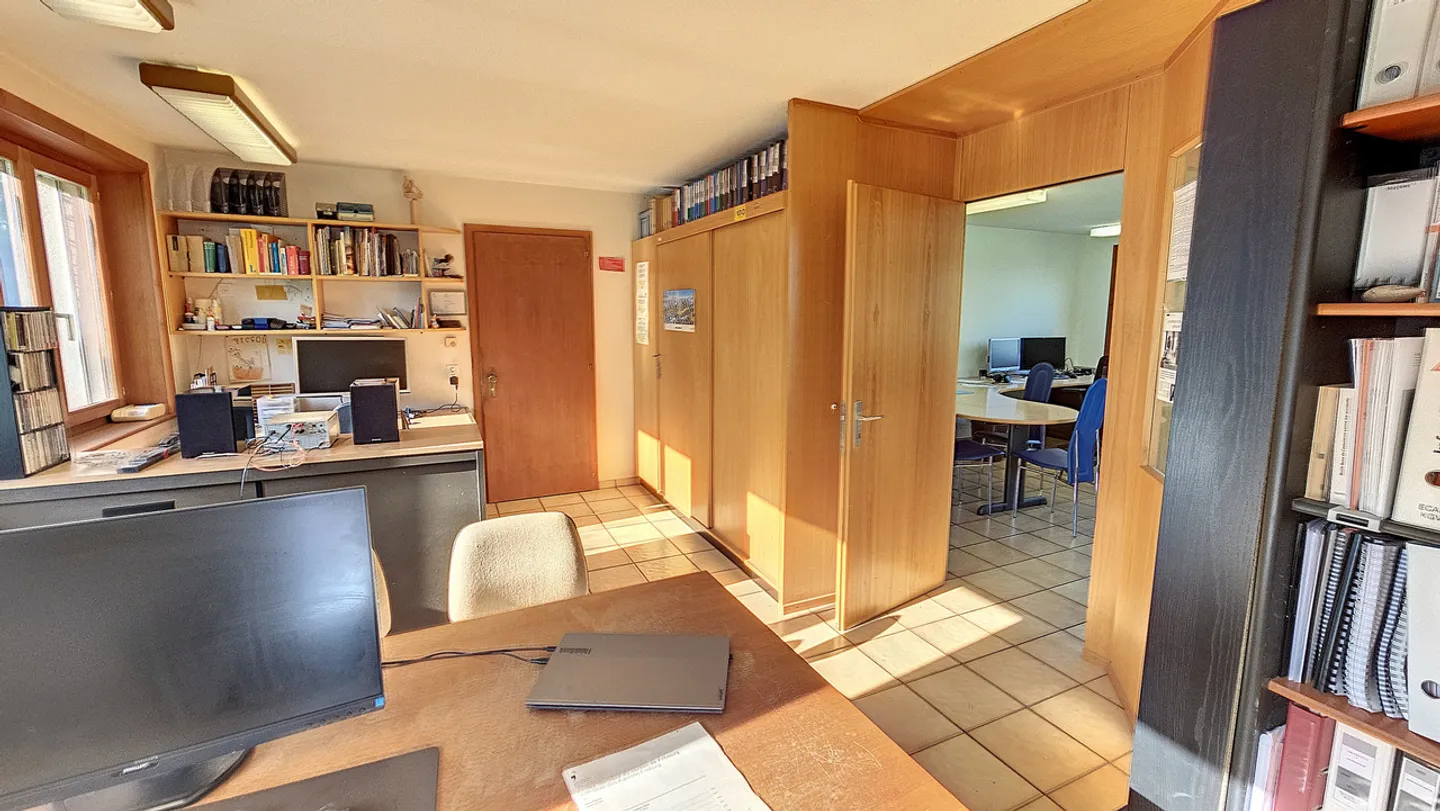 Locali commerciali duplex di 68 m2 a Domdidier / FR - Foto 7 di 8