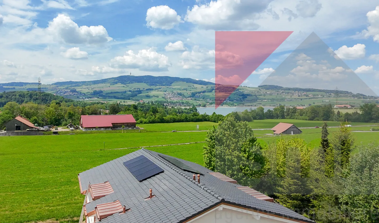Eine neue 5,5-Zimmer-Villa in Corbières am Rande von landwirtschaftlichem Gebiet, mit Blick auf den See - Foto 1 von 8