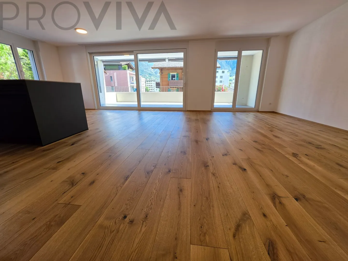 Luminaire et beaucoup d'espace de vie - Au centre avec une grande terrasse! - Photo 8 sur 9