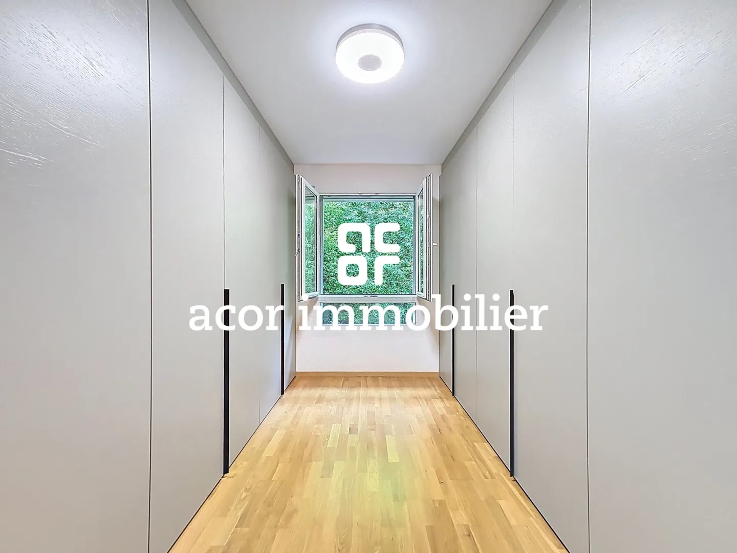 Appartamento attico duplex di 5½ con vista mozzafiato - Foto 8 di 9