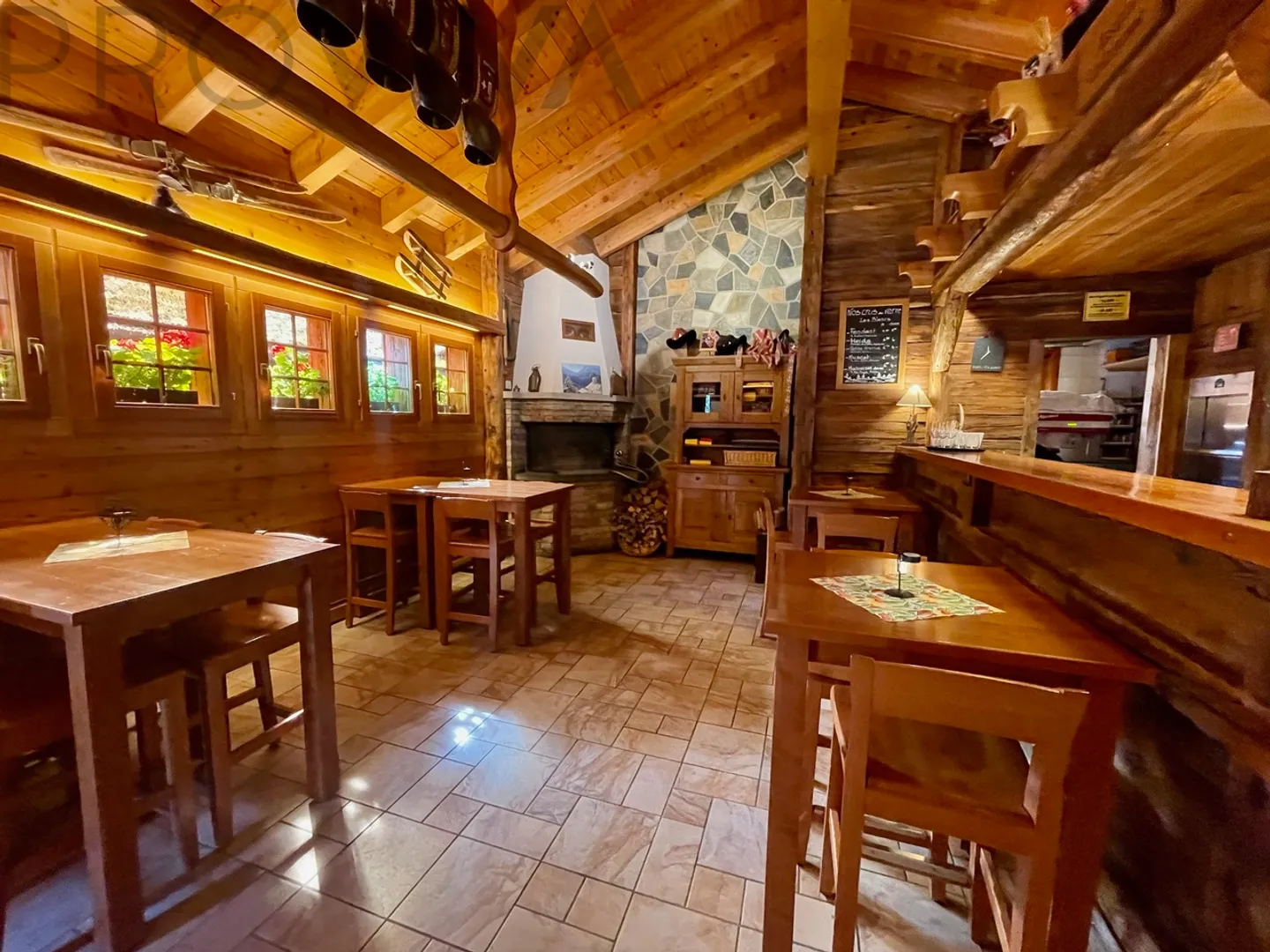 Mountain Gastronomy, where authenticity serves as a backdrop - Photo 9 of 13