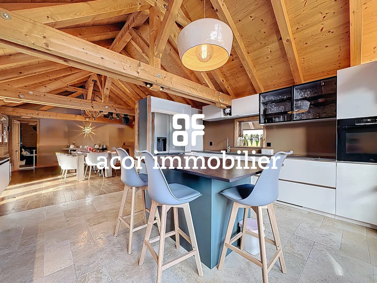 Authentisches und raffiniertes Chalet ideal im Zentrum von Villars gelegen - Foto 3 von 6