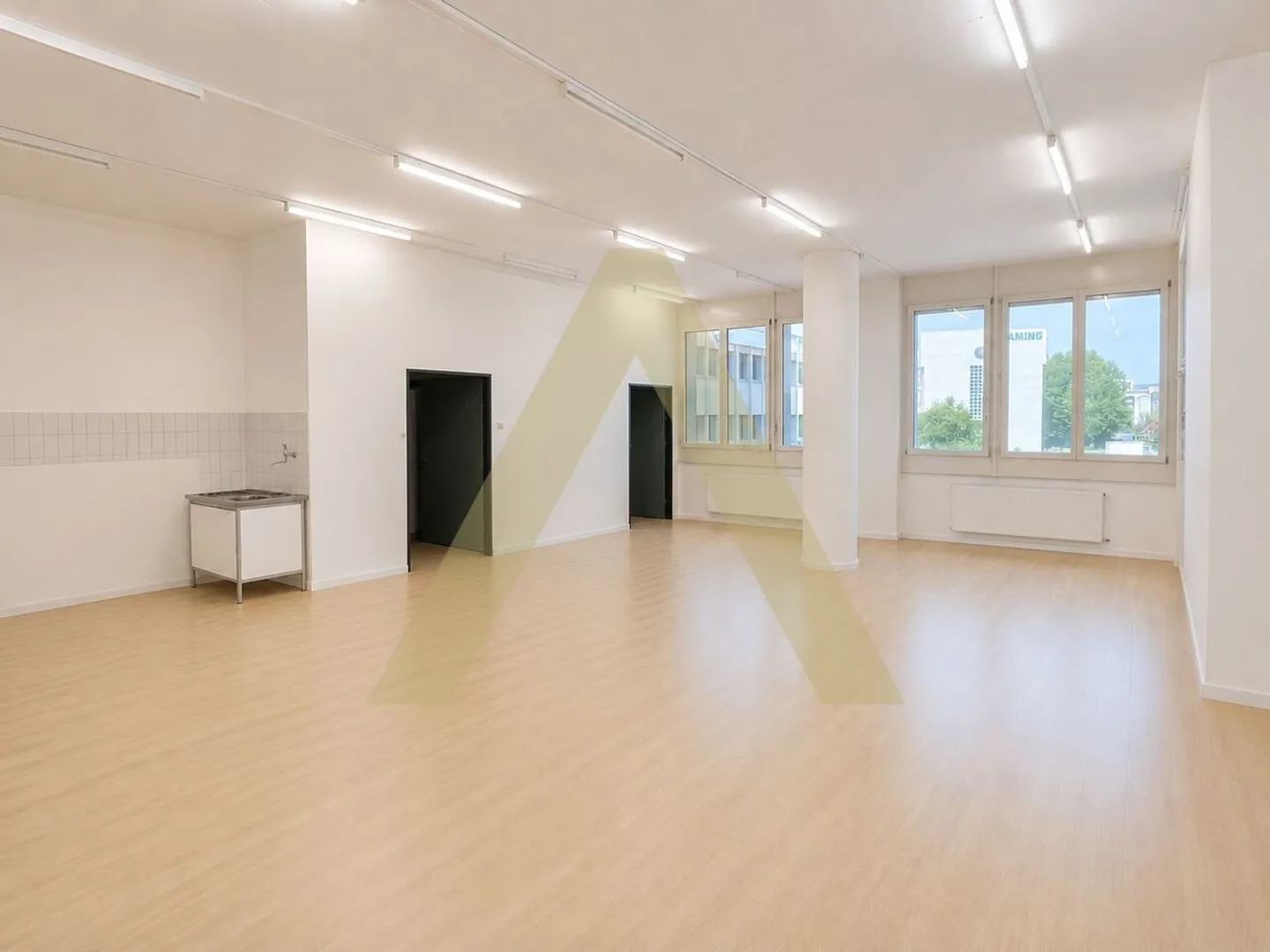 Modular open space office in the heart of the Baumettes business district - Photo 2 of 6