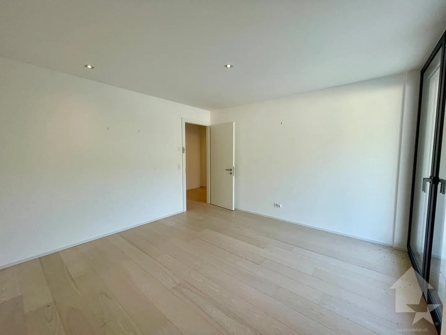 Appartement contemporain sur les hauts de Sierre avec vue panoramique - Foto 7 di 13