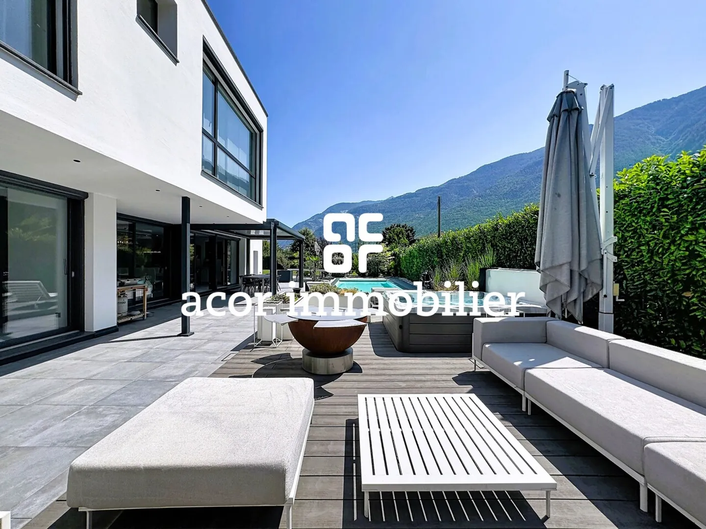 Villa contemporaine avec piscine - Photo 3 sur 13