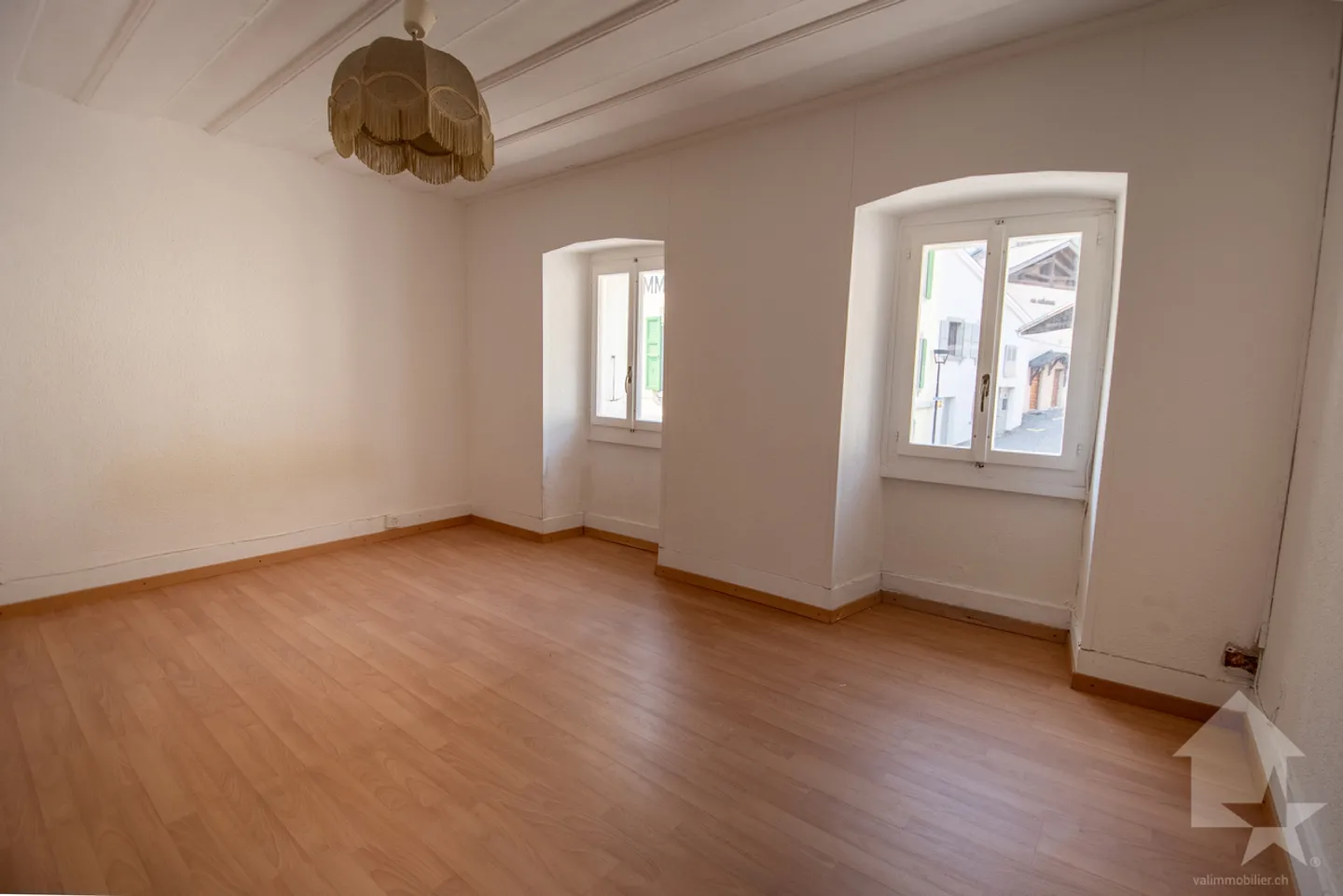 Immeuble à rénover de 3 appartements au coeur de Martigny - Foto 5 von 13
