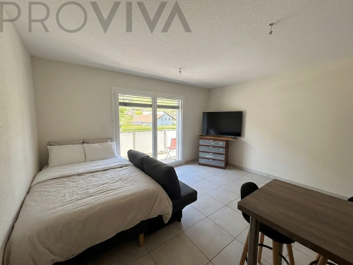 Standard apartment in very good condition for sale in Fully - Photo 2 of 6