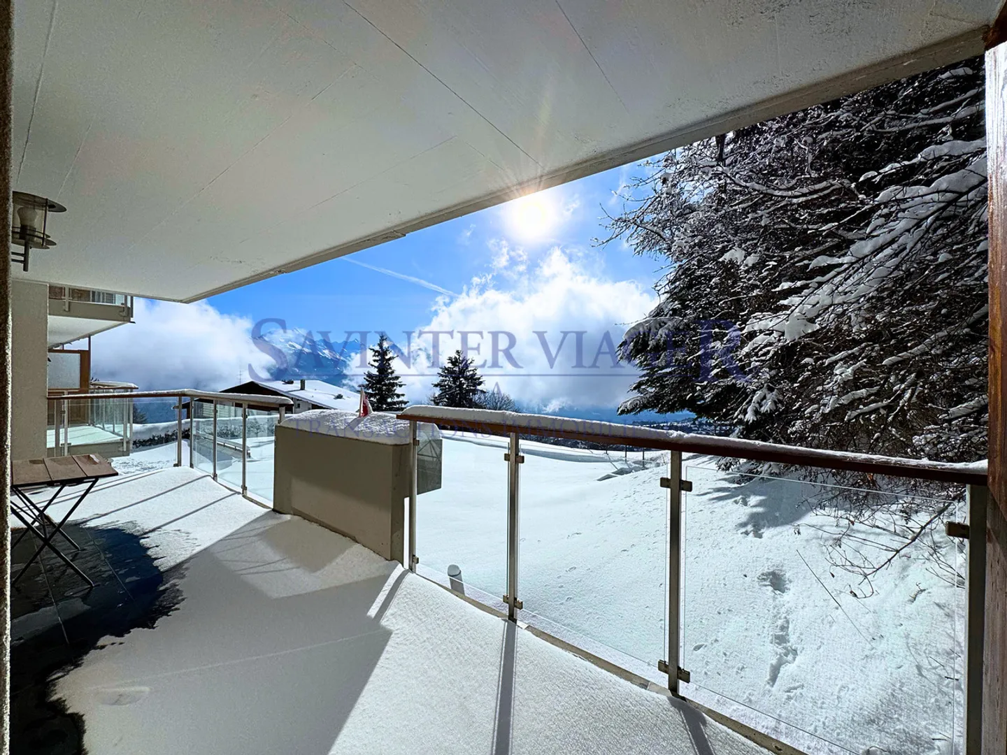 Appartement 91 m², terrasse 20 m2. Proche centre - Vue Alpes - Photo 3 of 13