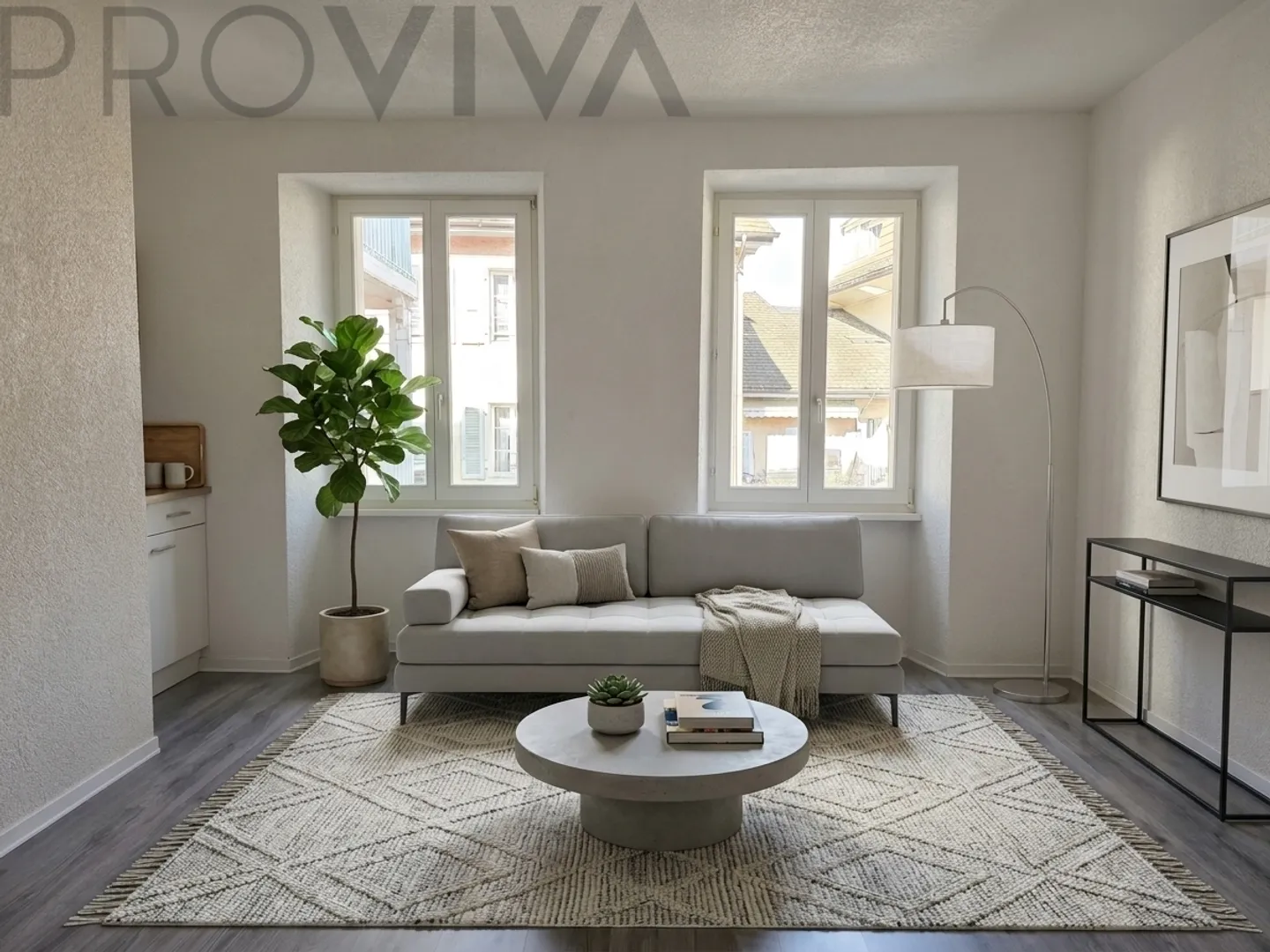 Renovated, in the city center - Photo 2 of 8