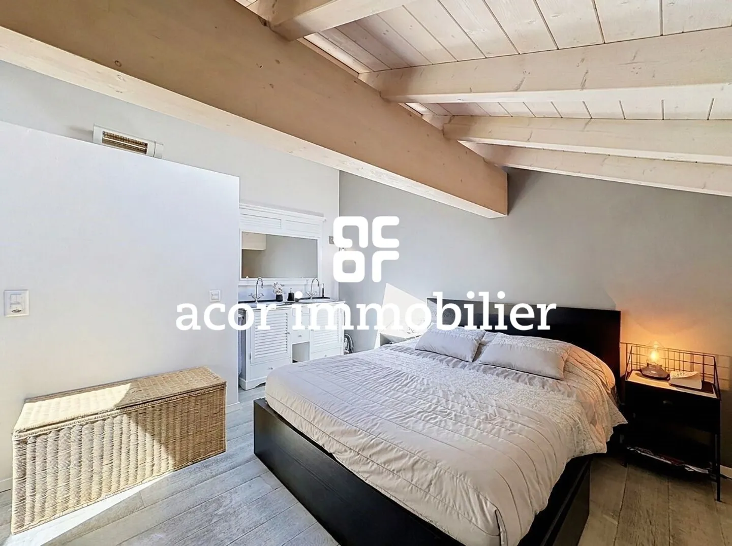 Ardon - Casa atipica nel cuore del vecchio villaggio - Foto 5 di 9
